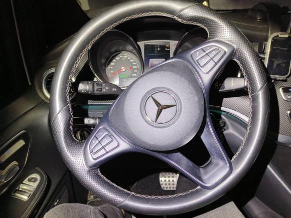 [上海·苏U] 二手奔驰奔驰V级2018款 V 260 AMG 运动版 国V