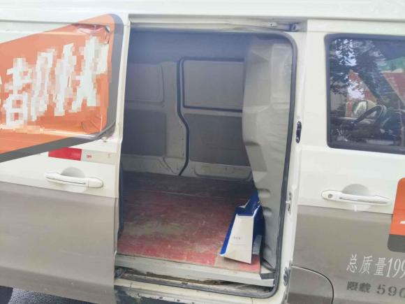 [佛山·粤A] 二手金杯新海狮S2019款 1.6L厢货商务版国VI SWD16M