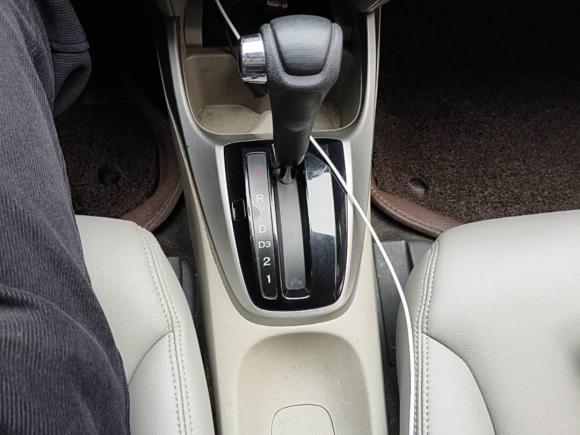 [上海·苏B] 二手本田锋范经典2011款 1.5L 自动精英品致版