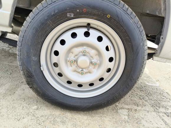 [济南·鲁S] 二手五菱汽车五菱之光2023款 1.5L 实用型 5/7座