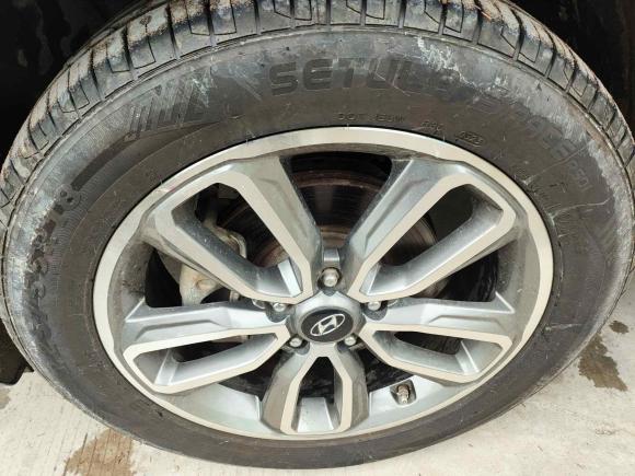 [台州·闽J] 二手现代北京现代ix352018款 2.0L 自动两驱智勇·畅享版