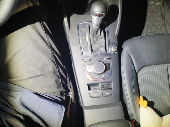 [苏州·苏U] 二手奥迪奥迪A32020款 Limousine 35 TFSI 时尚型 国VI