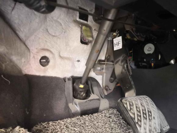 [青岛·鲁B] 二手雷诺科雷傲2014款 2.5L 四驱舒适版