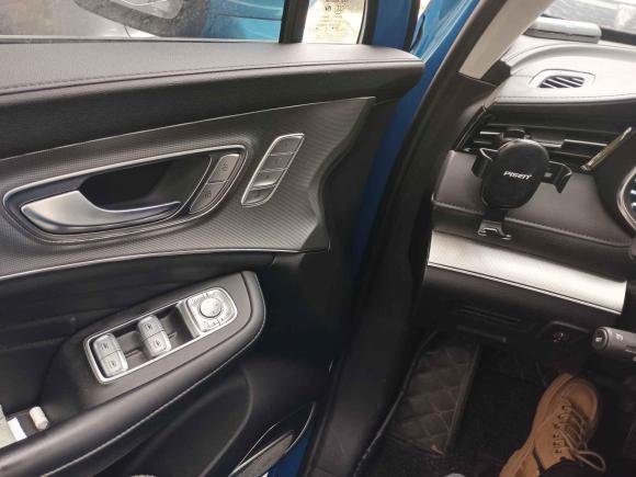 [上海·沪D] 二手荣威荣威RX5 MAX2019款 300TGI 自动智能座舱豪华版