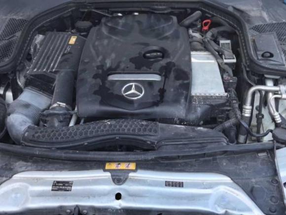 [苏州·苏U] 二手奔驰奔驰C级2016款 C 180 L 运动型