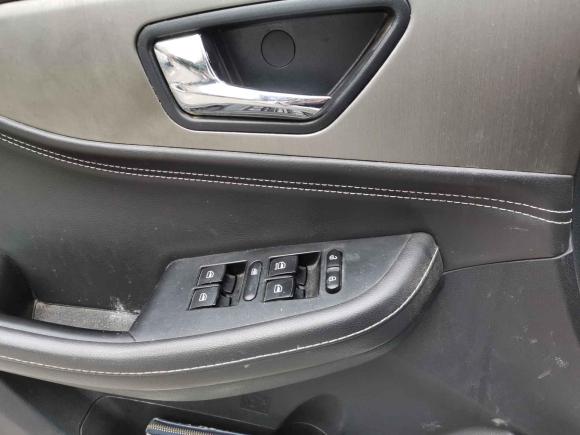 [成都·川A] 二手东风风光风光S5602019款 1.8L 手动都市型