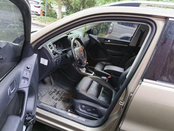 [上海·沪C] 二手大众途观2015款 1.8TSI 自动两驱豪华型