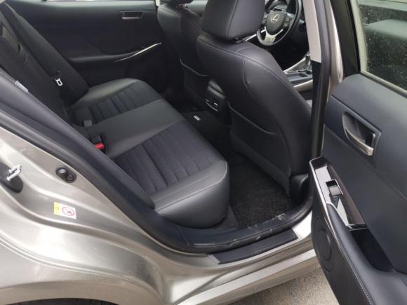 [上海·沪K] 二手雷克萨斯雷克萨斯IS2017款 300 领先版