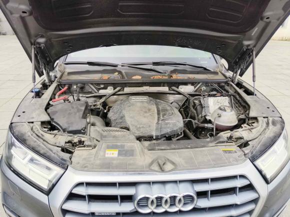 [苏州·苏U] 二手奥迪奥迪Q5L2020款 改款 40 TFSI 荣享时尚型