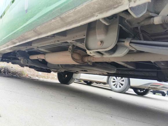 [合肥·皖A] 二手上汽大通MAXUS新途V802018款 2.5T 6挡手动厢式货车短轴中顶2/3座