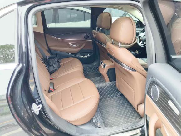 [苏州·苏U] 二手奔驰奔驰E级2020款 改款 E 300 L 运动时尚型