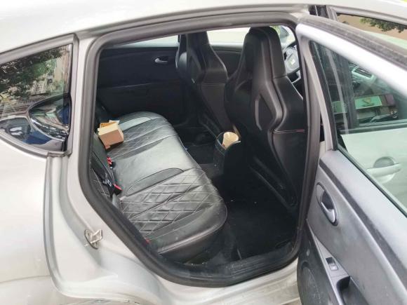 [成都·川A] 二手西雅特LEON2012款 2.0TSI CUPRA