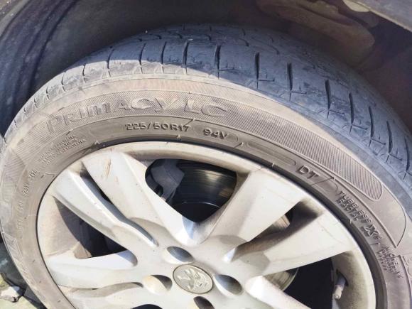 [常州·苏D] 二手标致标致30082013款 2.0L 手动经典版