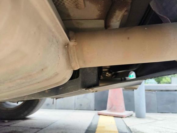 [杭州·赣H] 二手捷豹捷豹XF2016款 XF 2.0T 两驱风华版