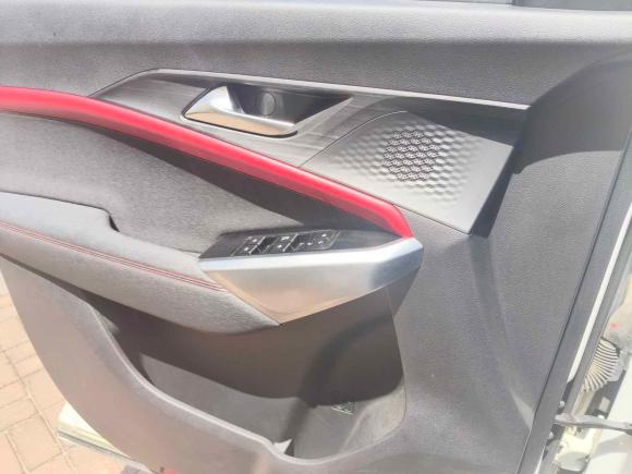 [青岛·鲁U] 二手思皓思皓X82021款 300T 手动全景豪华版 7座