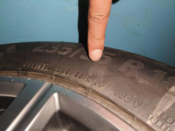 [苏州·苏E] 二手凯迪拉克凯迪拉克XT42021款 28T 两驱豪华型