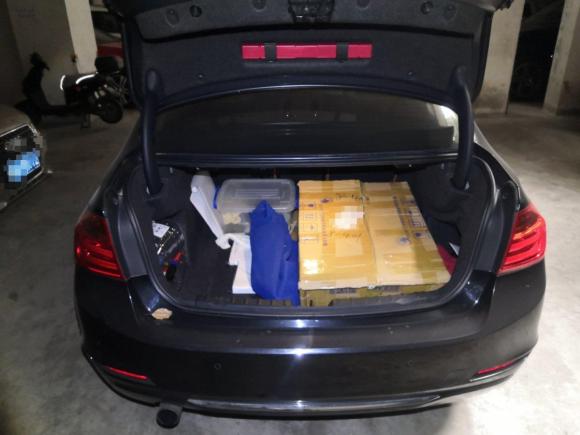 [上海·沪E] 二手宝马宝马3系2013款 320Li 豪华设计套装