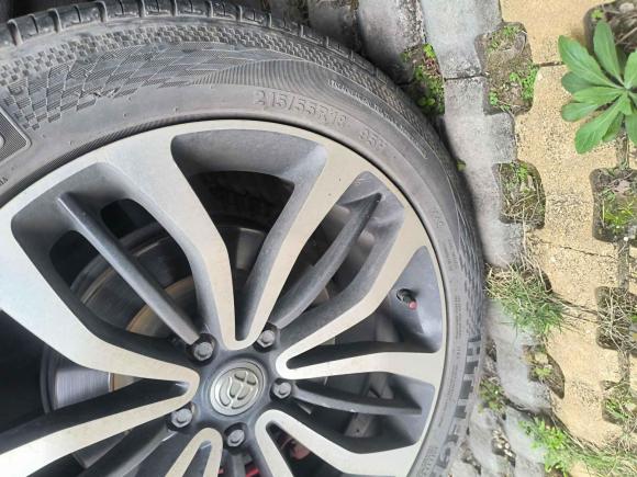 [广州·粤S] 二手中华中华V32016款 1.5T 自动旗舰型