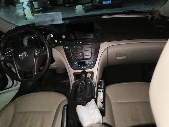 [成都·川H] 二手别克君威2012款 2.0L 豪华版