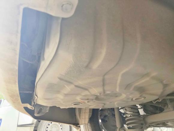 [西安·陕D] 二手比亚迪秦新能源2014款 1.5T 酷黑骑士旗舰型