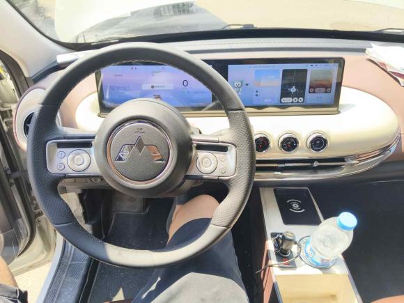 [青岛·鲁B] 二手五菱汽车五菱缤果2023款 333km 灵犀互联+款