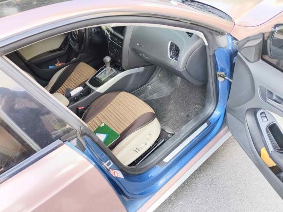 [上海·皖A] 二手奥迪奥迪A52010款 2.0TFSI Sportback 舒适型