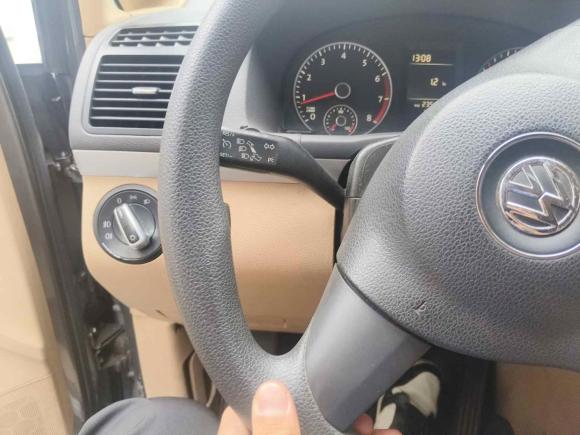 [杭州·浙A] 二手大众途安2011款 1.4T 手动智雅版5座