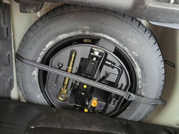 [上海·皖H] 二手雪铁龙雪铁龙C52014款 1.6T 自动尊享型