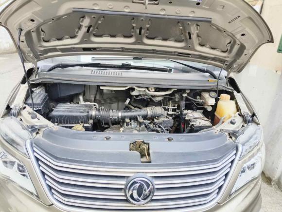 [上海·沪A] 二手东风风行菱智2019款 M5L 1.6L 7座标准型 国VI