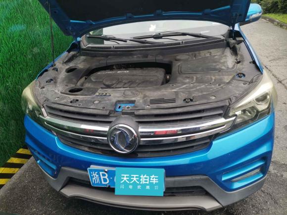 [成都·浙B] 二手东风风光风光S5602018款 1.8L 手动舒适型 7座