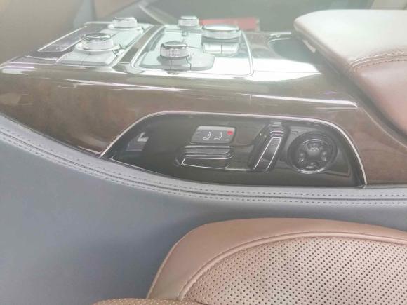 [无锡·苏B] 二手奥迪奥迪A82013款 A8L 55 TFSI quattro尊贵型