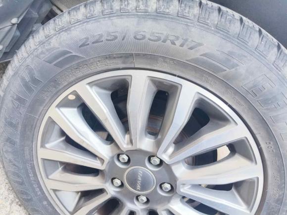 [南昌·赣A] 二手哈弗哈弗H62015款 运动版 1.5T 自动两驱豪华型