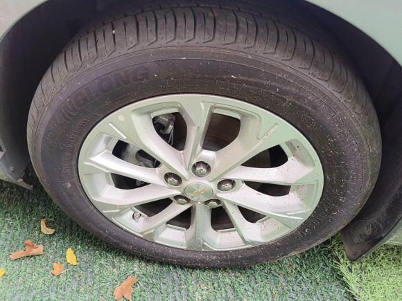 [武汉·鄂A] 二手雪佛兰科鲁泽2023款 1.5L 双离合悦享版