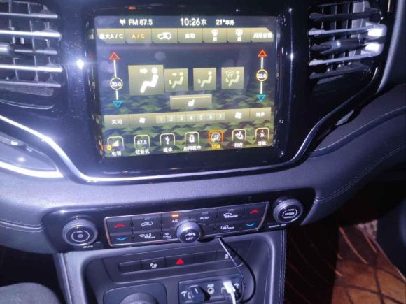 [深圳·粤B] 二手Jeep大指挥官2018款 2.0T 四驱尊享版