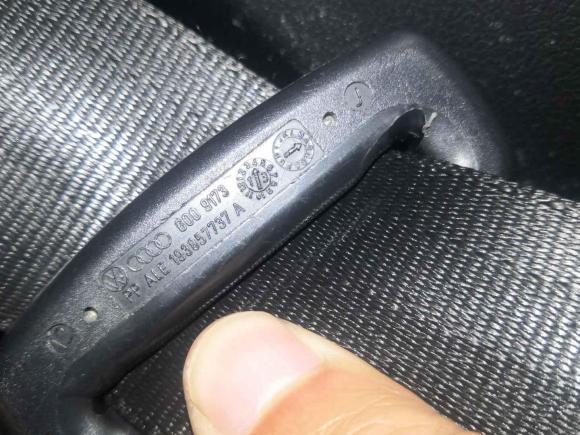 [常州·苏D] 二手奥迪奥迪A4L2013款 35 TFSI 自动标准型