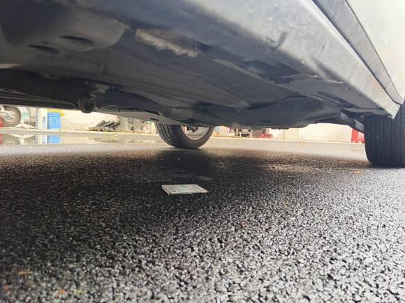 [上海·皖A] 二手路虎揽胜极光2015款 2.0T 5门耀动版