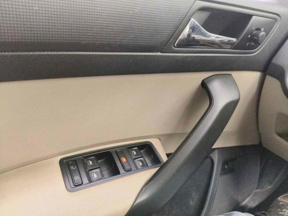 [武汉·鄂A] 二手斯柯达昕锐2013款 1.6L 自动智选型