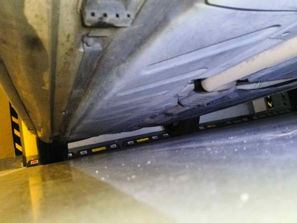 [宁波·浙B] 二手奔驰奔驰E级2016款 E 300 L 运动豪华型