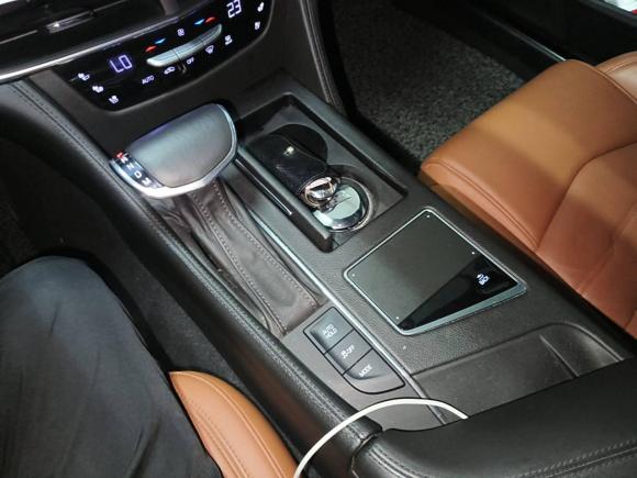 [上海·沪A] 二手凯迪拉克凯迪拉克CT6 PLUG-IN2017款 30E 领先型