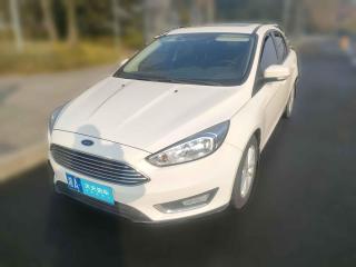 福特福克斯2015款三厢1.6L自动风尚型