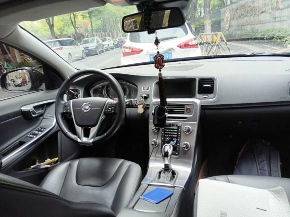 [南京·苏A] 二手沃尔沃沃尔沃S602017款 S60L T4 智远版