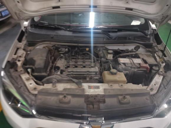 [西安·陕A] 二手雪佛兰乐风RV2016款 1.5L 自动畅行版