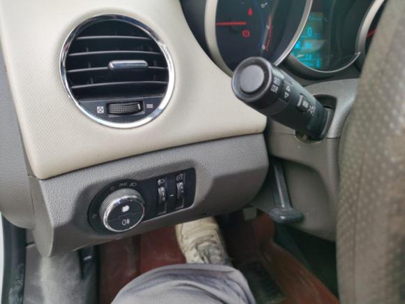 [广州·湘E] 二手雪佛兰科鲁兹2015款 1.5L 经典 SE AT