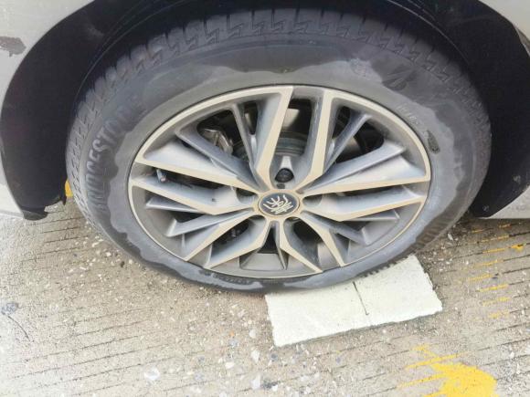 [佛山·粤E] 二手比亚迪秦PLUS2021款 EV 500KM 豪华型