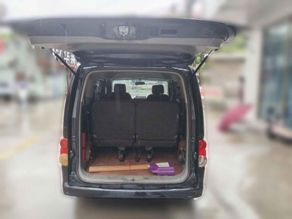 [广州·粤K] 二手日产日产NV2002011款 1.6L 232座 尊雅型