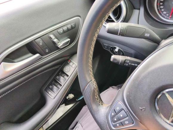 [杭州·浙A] 二手奔驰奔驰CLA2017款 CLA 200 时尚型