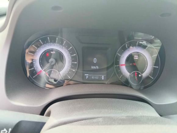 [济南·鲁A] 二手荣威荣威9502012款 2.0L 舒适版