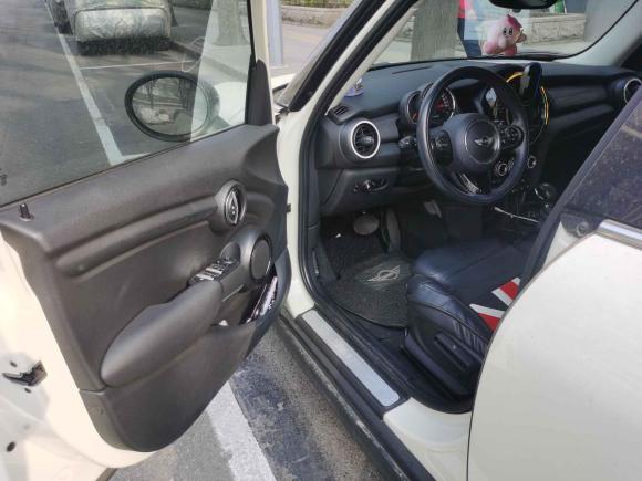 [北京·京P] 二手MINIMINI2016款 1.5T COOPER 先锋派 五门版