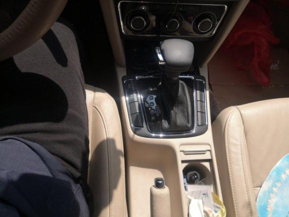 [上海·皖H] 二手斯柯达昊锐2009款 1.8TSI 自动优雅版