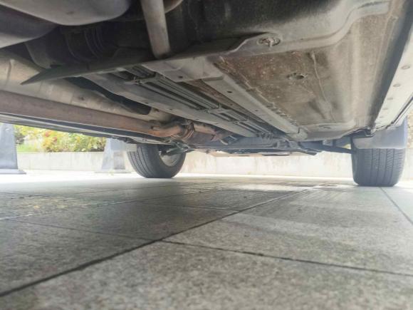 [深圳·粤B] 二手东风风度东风风度MX62015款 2.0L CVT两驱梦想版